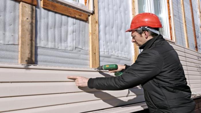 The Benefits of Hiring Licensed Siding Contractors - Freshers web