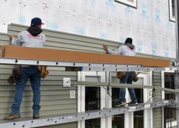 Vinyl Siding Installation: The Ultimate DIY Guide For 2024